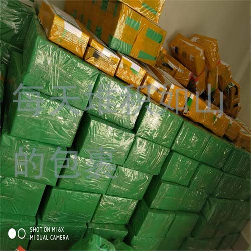 一胶定天下 502强力胶水，快干粘合的精巧之道